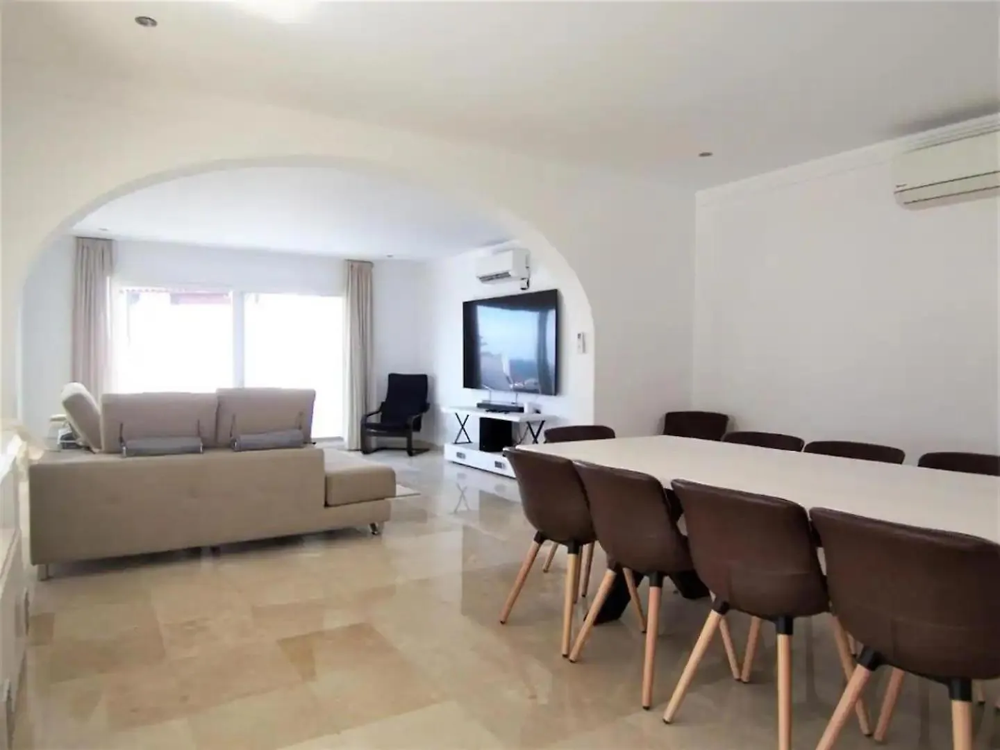 Luxury 7 Bedroom Villa Heated Pool Hot Tub 5 Mins From The Beach Sleeps 16 Benalmádena